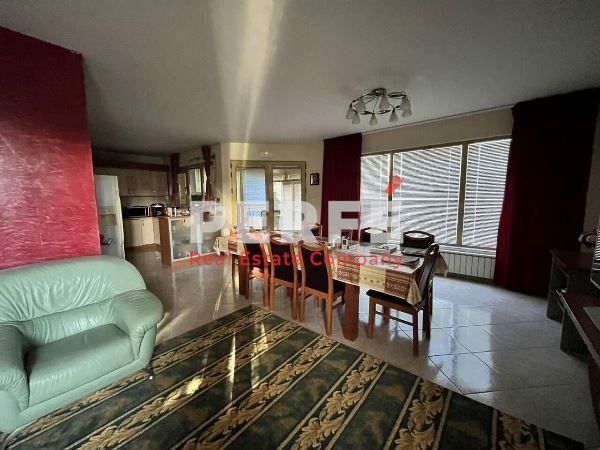 Продава се Къща в Бургас, Ветрен - 462 кв.м за 1200 €/кв.м - Снимка #2