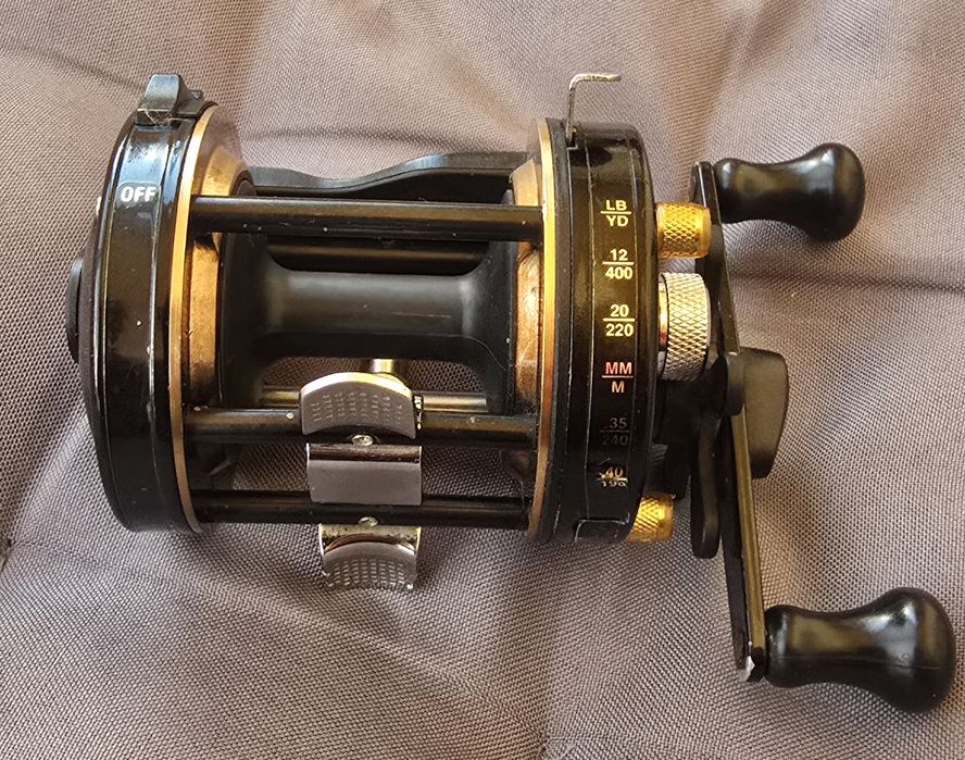 Mulineta baitcasting Shakespeare