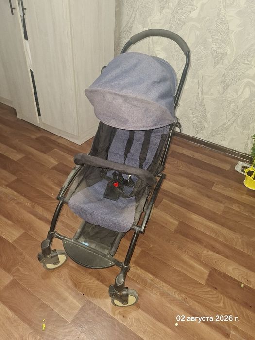 Коляска + автолюлька + стульчик для кормления