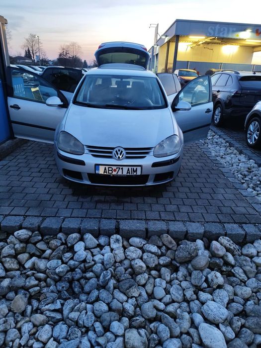 Golf 5 de vânzare