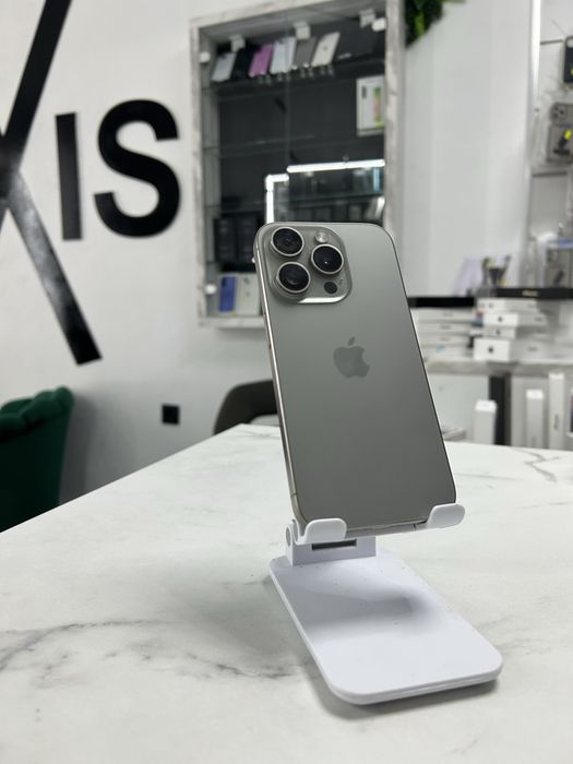 Magazin- Iphone 15 Pro Natural 128 Gb