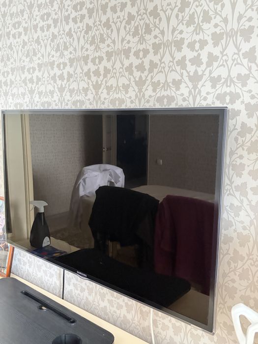 Телевизор на запчасти