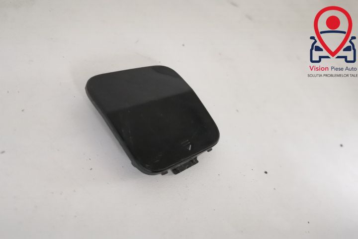 Капак Болт Теглене Задна Броня Оригинален В Добро Състояние Мерцедес-Б