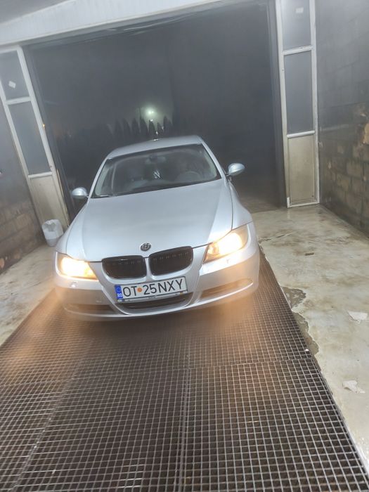 Vând BMW e90 taxe valabile fără probleme