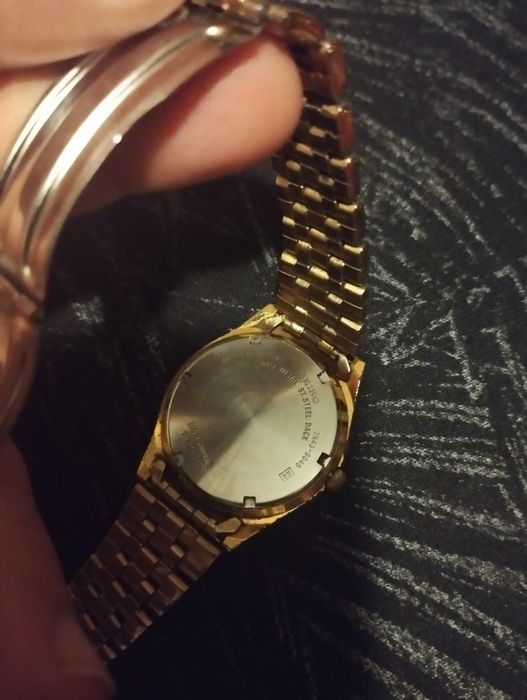 Ceas,SEIKO,aurit,galben suflat.(coart))