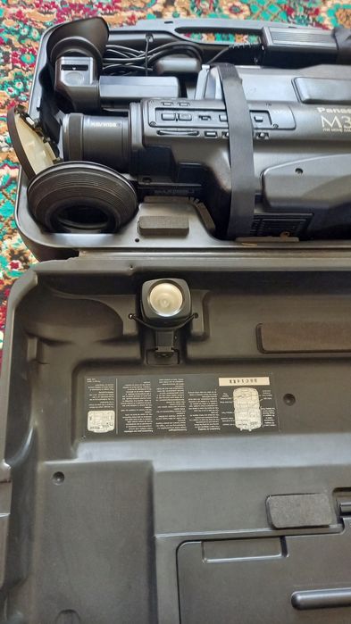 Видеокамера Panasonic M3000