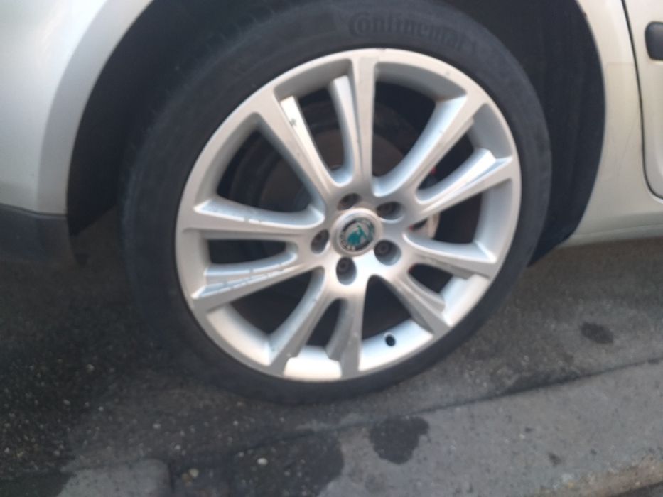 Vand Jante 18" cu anvelope