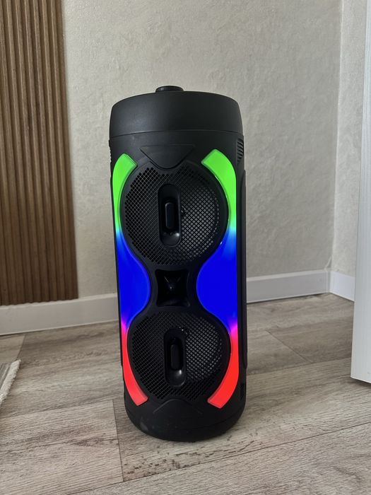 Продам музыкальную колонку