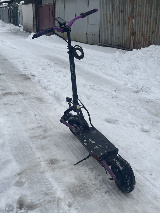 Продам электро самокат JOYOR S-10S