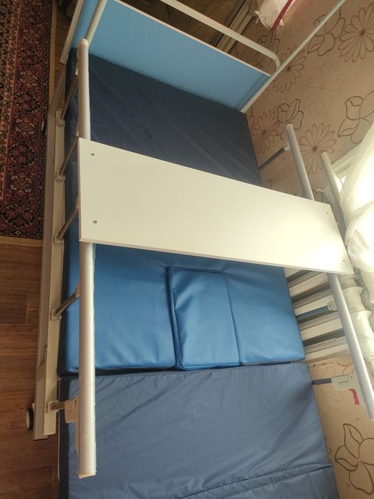 Медицинский кровать