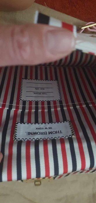 Vând Genți Burberry,Bally,Thom Brown