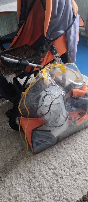 Детская коляска и авто-люлька