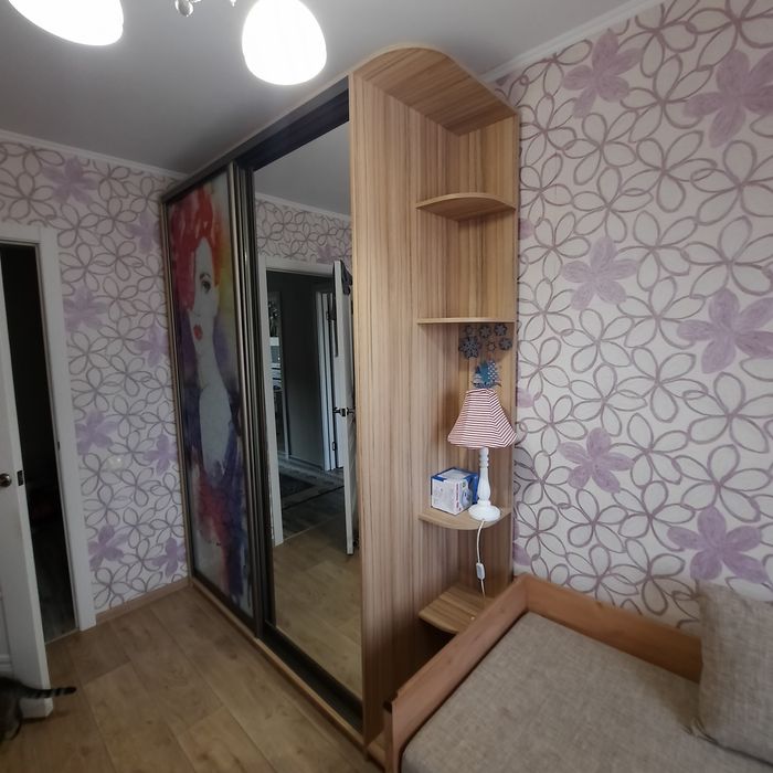 Продам шкаф-купе