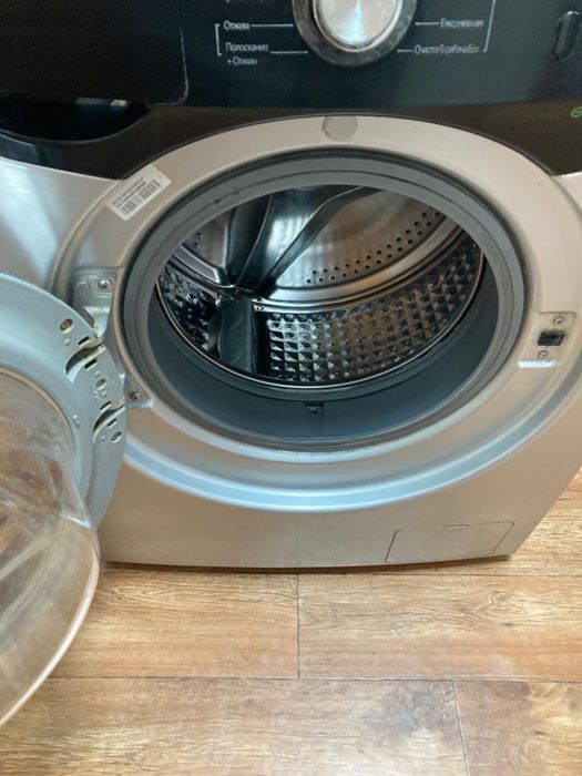 Продам стиральную машину