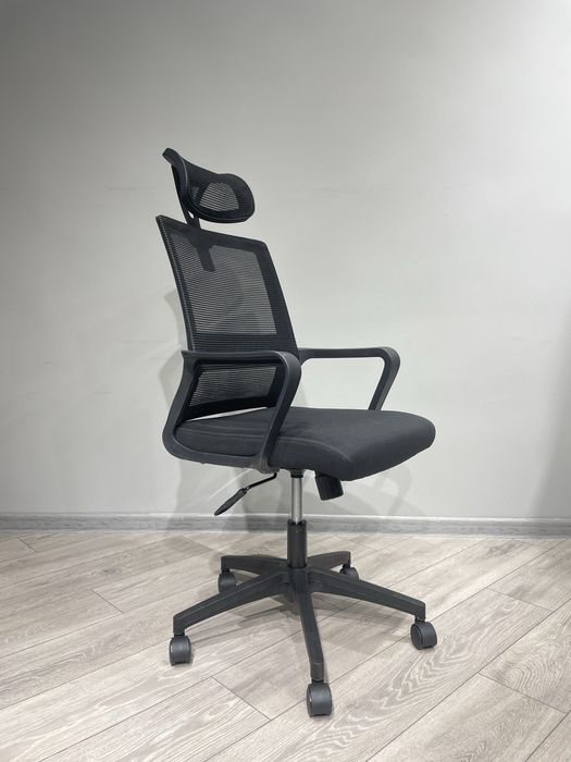 Офисное кресло для персонала Neo