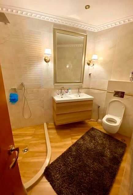 Дава се под наем Тристаен апартамент в София, Борово - 100 кв.м за 525 € - Снимка #3