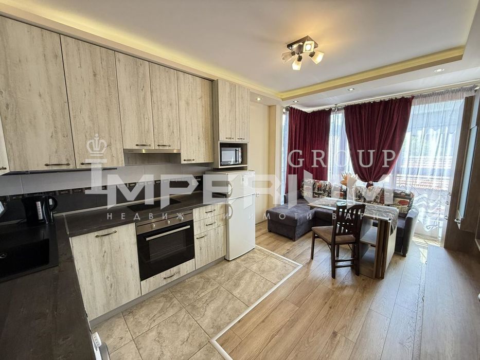 Дава се под наем Двустаен апартамент в Варна, Център - 50 кв.м за 718.08 € - Снимка #1