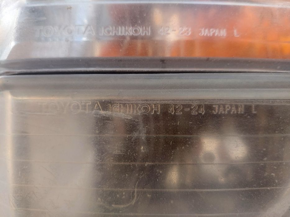 Фары на Rav4 нижние левые