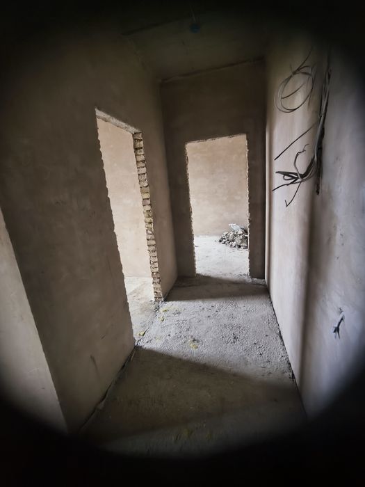 23 мкрн 2 комнаталы таза квартира сатылады