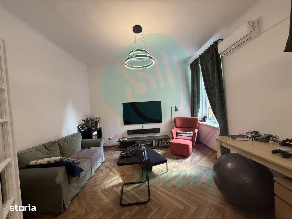 Apartament cochet vila edificata in perioada interbelica