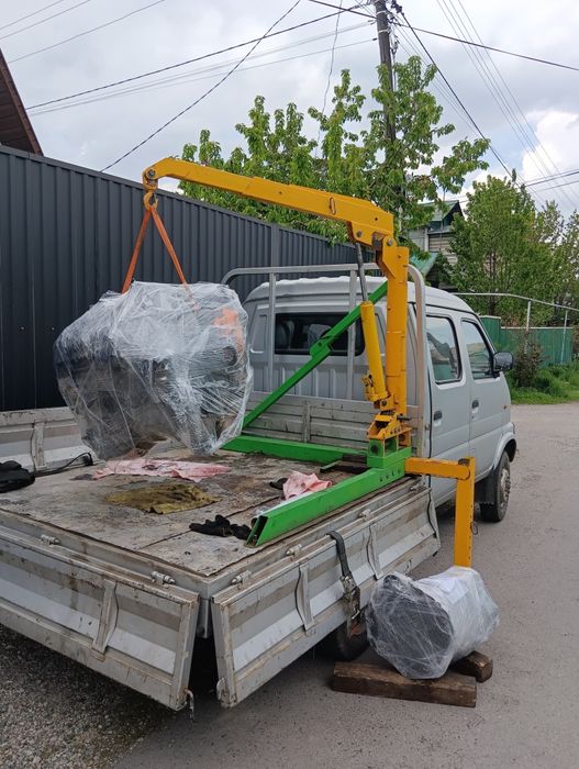 Продам мини кран манипулятор универсальный