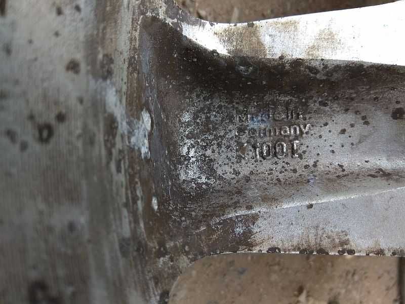 Продам оригинальные легкосплавные диски