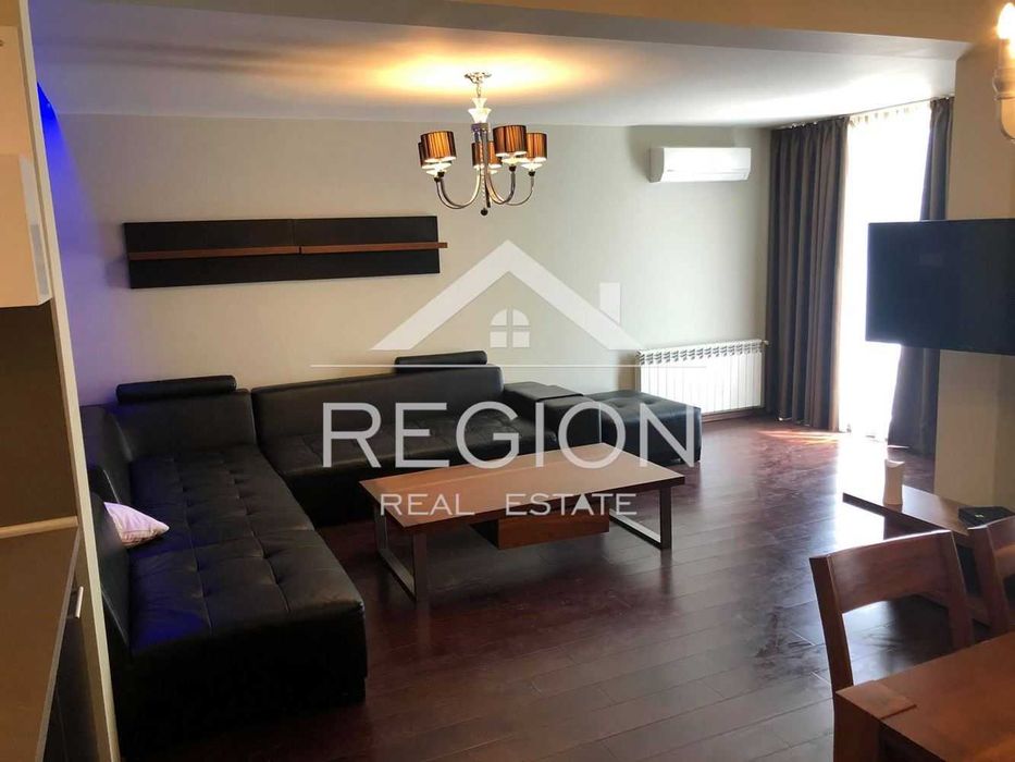 Дава се под наем Четиристаен апартамент в Варна, Бриз - 177 кв.м за 950 € - Снимка #1