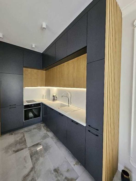 Продава се Тристаен апартамент в София, Бояна - 115 кв.м за 3209 €/кв.м - Снимка #2
