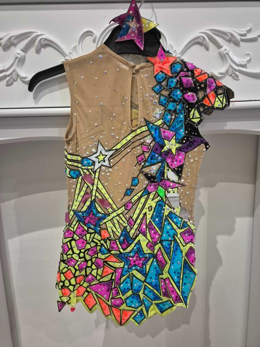 Спортно трико за художествена гимнастика