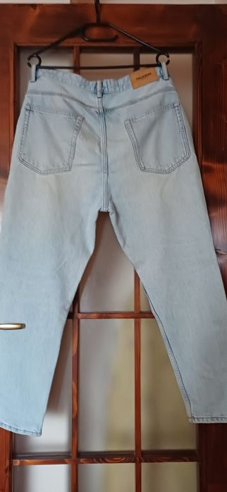 Vând blugi baieti marimea 34 pull&bear