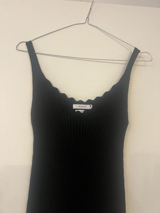 Rochita neagra eleganta