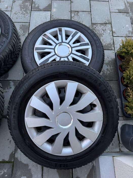 jante tabla cu anvelope iarna semperit 195 65 r15