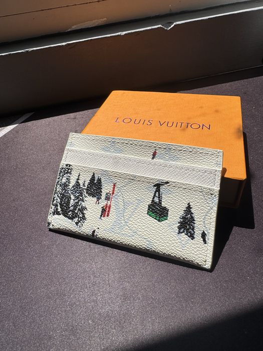 Louis vuitton card holder