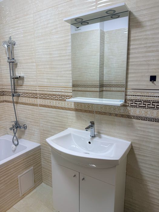 Apartament de inchiriat-Grand Kristal Residence