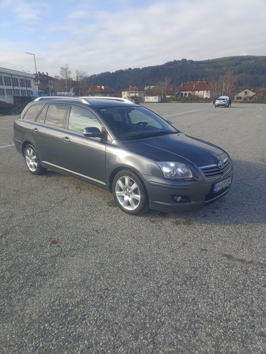 Toyota Avensis  D-4D 2,0 126 HP