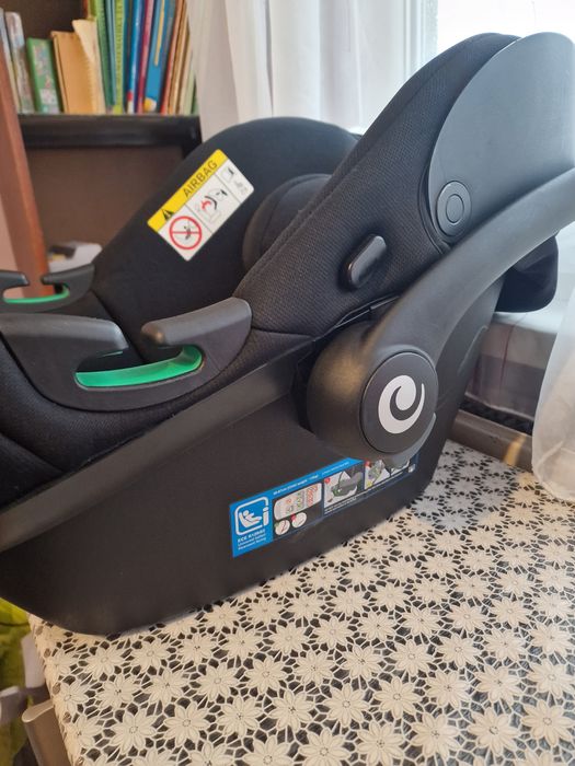 Бебешко столче за кола