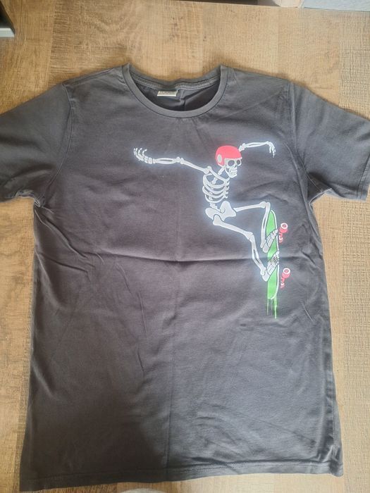 Продам футболки для мальчика