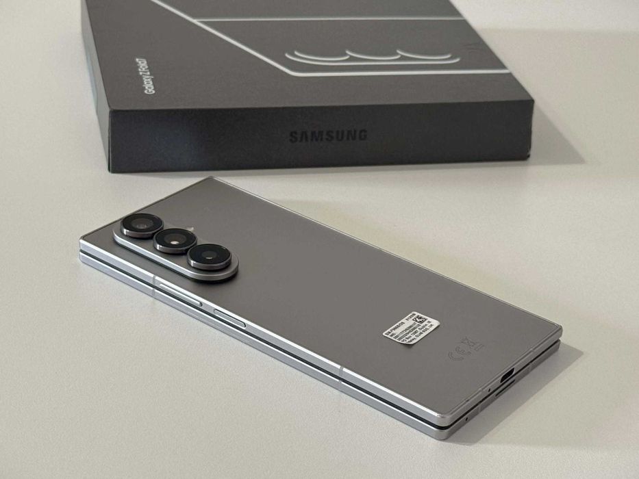 Бартер! Samsung Galaxy Z Fold 7 512/12GB Silver Shadow (Сив)
