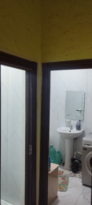 Kvartira 2-xonali pinxausi ham mavjud.