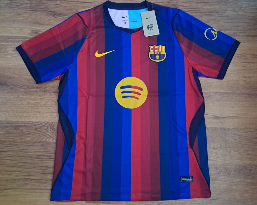 Екип Barcelona 26/27 рзамер М
