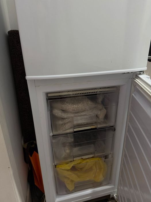 Холодильник бирюса 120 белый