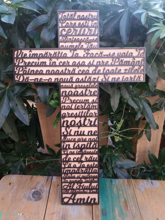 Vand Cruce din Lemn, cu rugaciune decupata laser, 33x50 cm