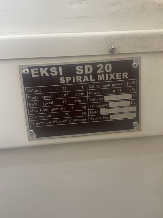 Продам тестомес Eski sd 20