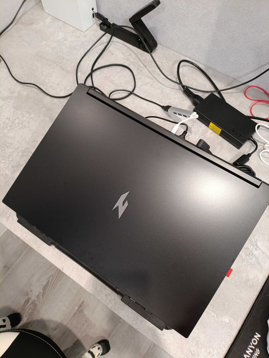 Acer nitro v17 ai 2k
