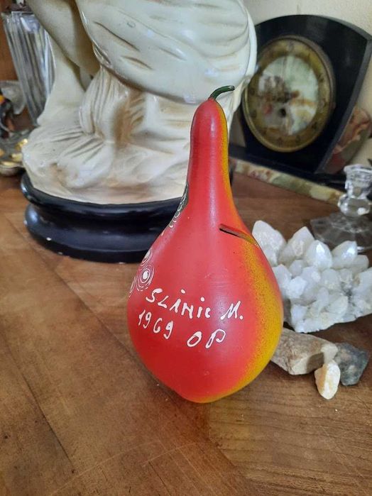 Pușculița din ceramica pictata, suvenir Slanic Moldova 1969