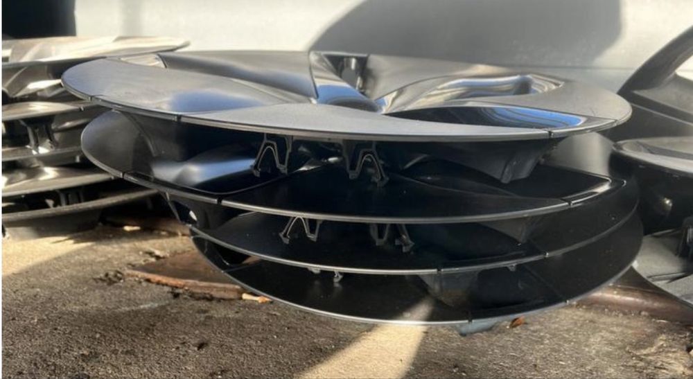 Tesla model y тасове 18 цола