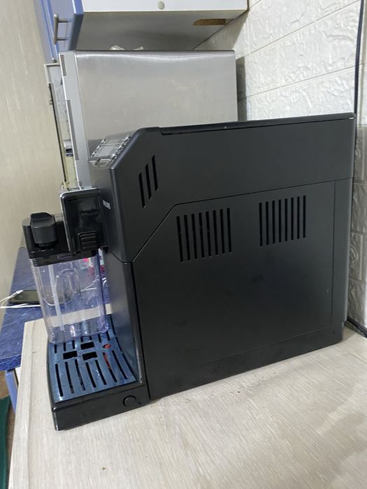 СРОЧНО ПРОДАМ Кофемашина Philips