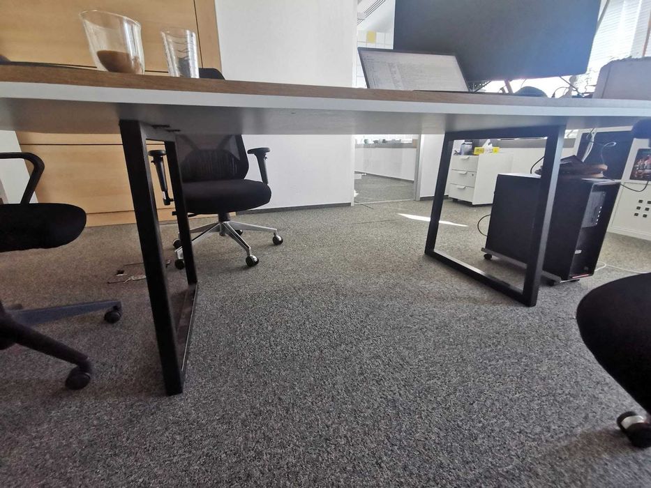 Masă de lucru mare și solidă – 210x110 cm bonus: tenis de masă