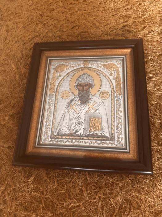 Icoane (doua) rama lemn, cu sticla