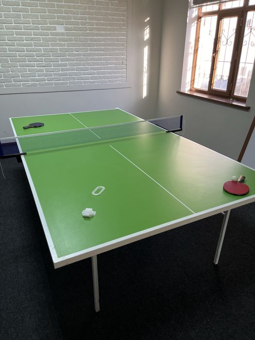 теннисный стол,